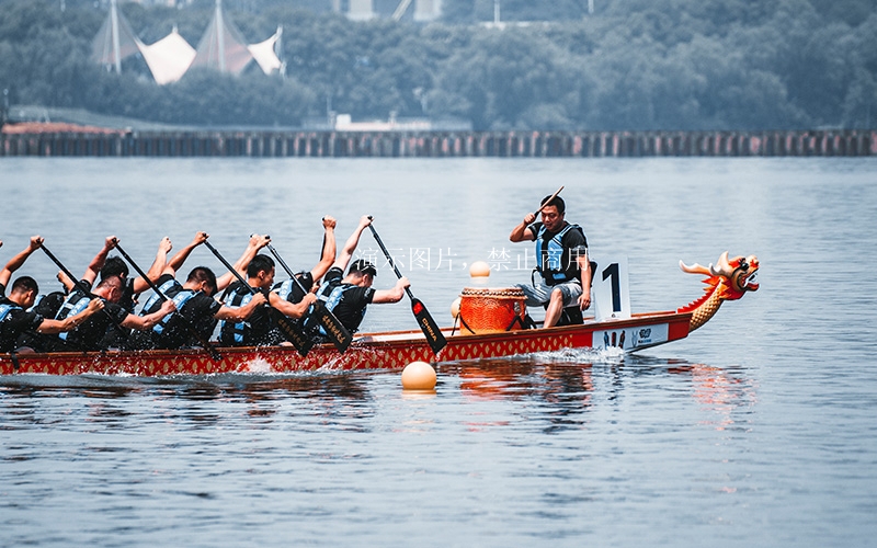 中华龙舟大赛重启 福州长乐汇泉男子职业组大满贯